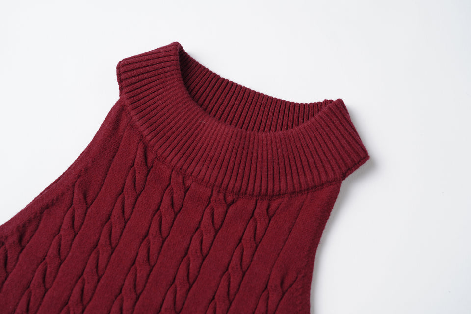 ROYCE CREW NECK CROP SWEATER