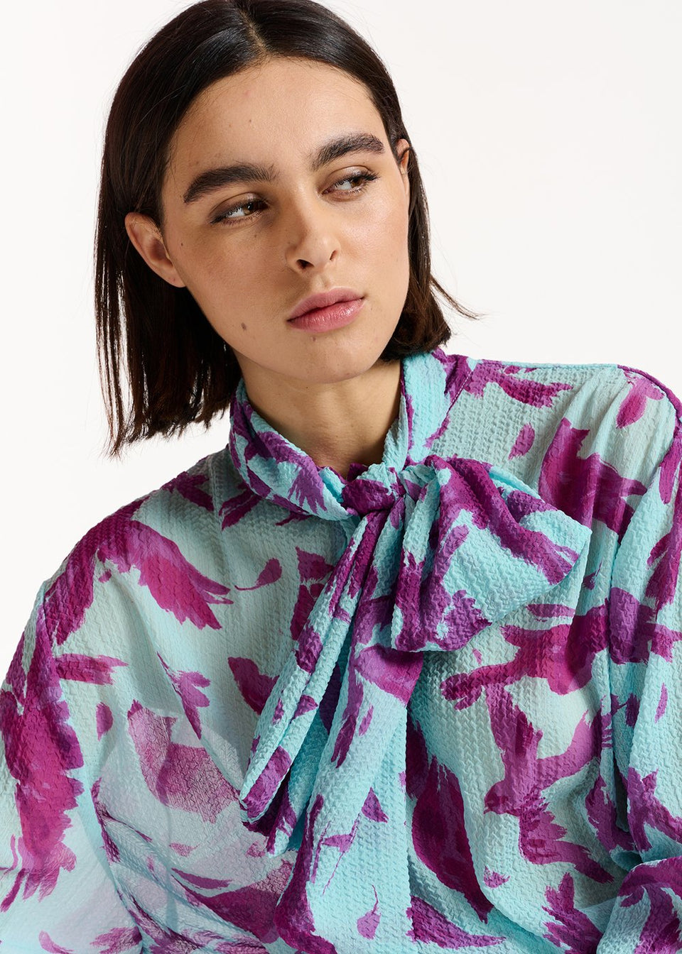 Essentiel Antwerp EZARTY Pussy Bow Top