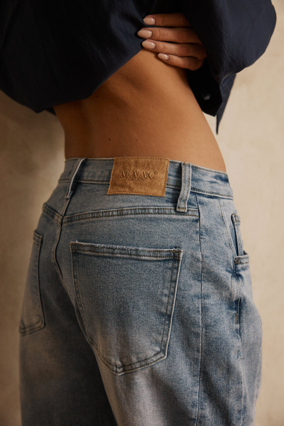 MAAC MAINE Barrel Straight Denim